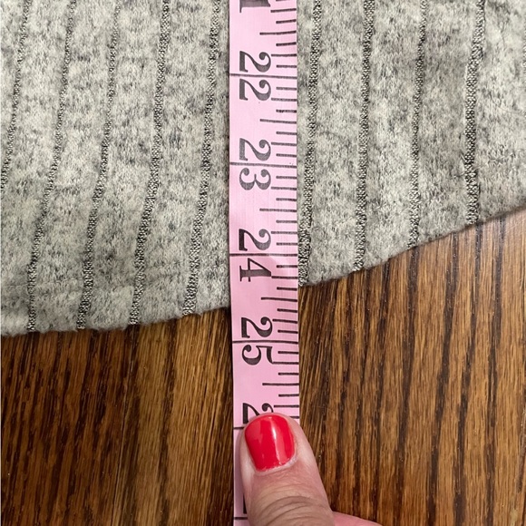 Lush Cream Black Ribbed Sweater Super Soft Button Neck Size Large - Picture 6 of 8